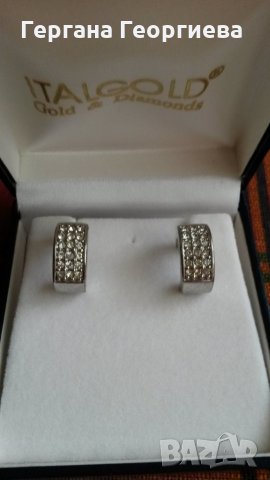 Дамски обеци