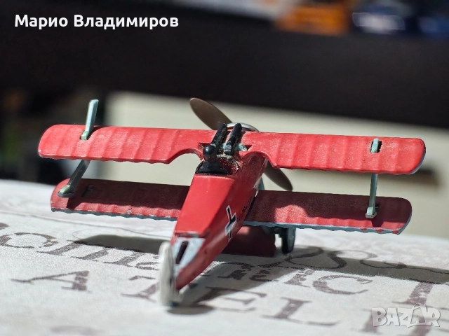 Метален самолет foker DRi 425, снимка 3 - Колекции - 51556595