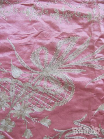 20-те Голяма Покривка за Маса, снимка 4 - Антикварни и старинни предмети - 35398504