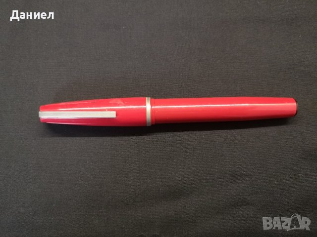 Огромна химикалка 