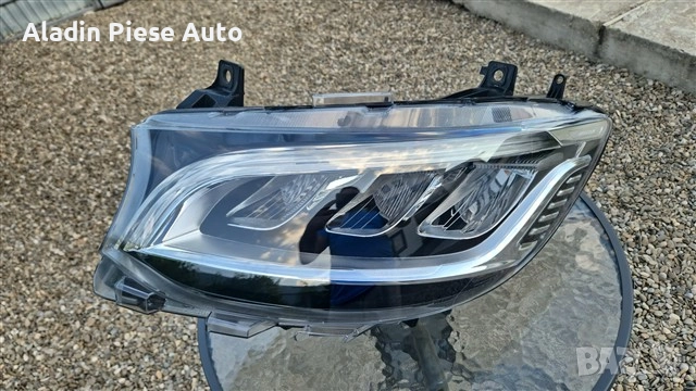 Ляв фар Mercedes Sprinter W910/W907 Full LED след 2025 г. Фейслифт код A9109069900 , снимка 3 - Аксесоари и консумативи - 51579495