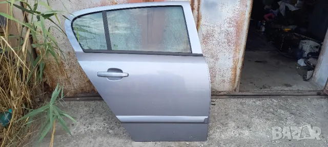 Врати за Opel Astra H , снимка 4 - Части - 48853524