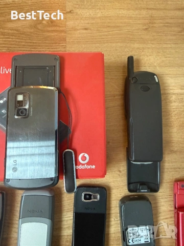 Стари телефони(колекционерски), снимка 5 - Други - 47566090