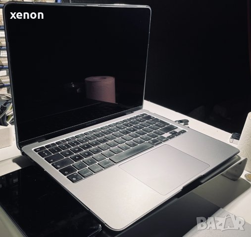 MacBook Air 13", Apple M1, RAM 16GB, SSD 1TB, В ГАРАНЦИЯ до 18.04.2026г., снимка 3 - Лаптопи за работа - 32622274