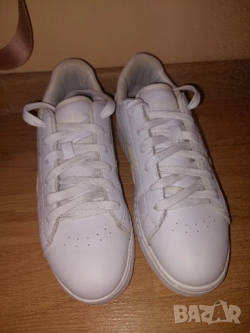 Бели маратонки Diadorа, снимка 2 - Маратонки - 50568573