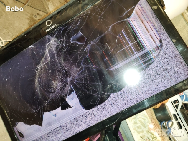 T400XW01 V5, снимка 2 - Части и Платки - 53135455