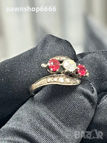 💎 Великолепен античен златен пръстен „Трилогия“ с диаманти и рубини (19-ти век) 💎, снимка 6 - Пръстени - 49260692