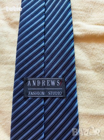 Вратовръзки в различни цветове 