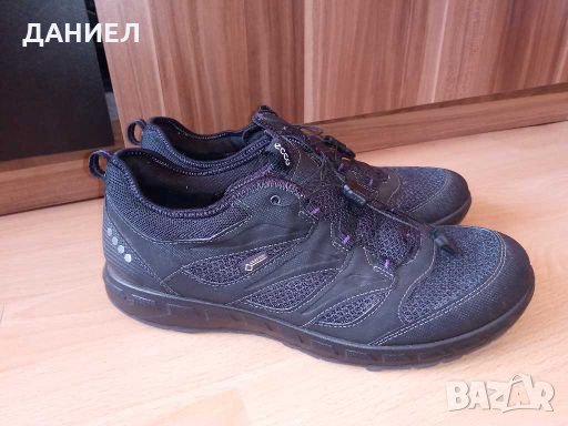 Оригинални Дамски маратонки ECCO Gore-tex номер 40, снимка 3 - Маратонки - 27819065