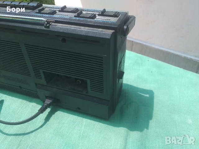 PHILIPS D 8130 Радиокасетофон, снимка 9 - Радиокасетофони, транзистори - 33292191