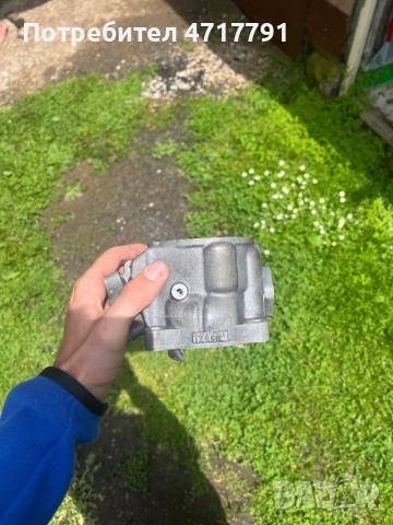 Цилиндър и бутало за Honda cr125!!!, снимка 2 - Мотоциклети и мототехника - 53209795