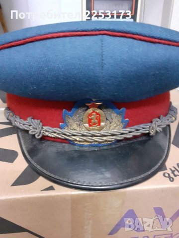 Соц.фуражки МВР и МНО, снимка 4 - Антикварни и старинни предмети - 39381429