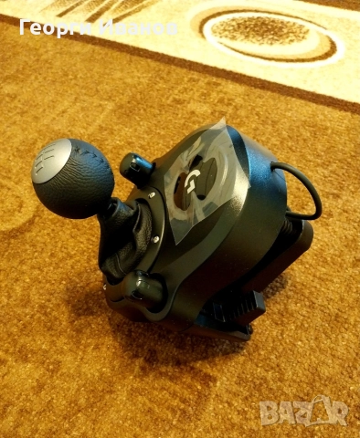 ЧИСТО НОВ лост за скорости Logitech G, снимка 2 - Джойстици и геймпадове - 52857812