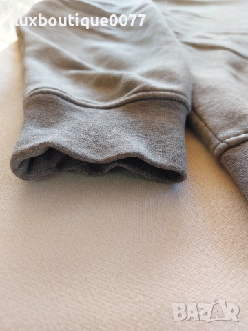 Чисто нов без етикет суичър Jordan essentials M, снимка 5 - Суичъри - 52248194