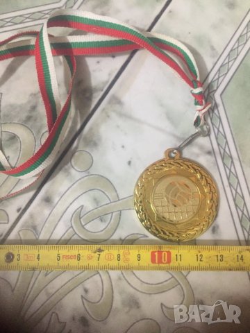 Медал , снимка 1 - Антикварни и старинни предмети - 26694522