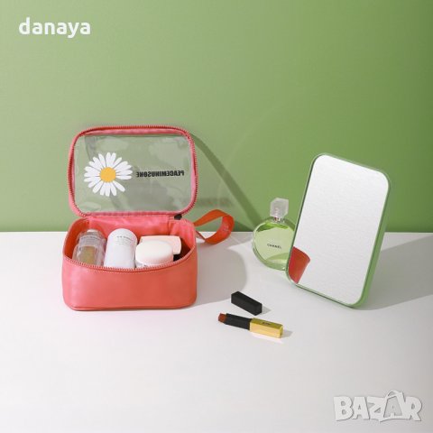 2206 Дамска козметична чантичка Маргаритка, снимка 9 - Портфейли, портмонета - 33147564