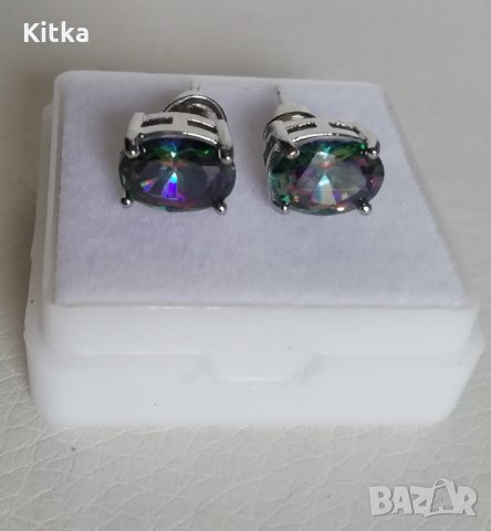 Обеци със сапфир в преливащ цвят, снимка 2 - Обеци - 31568526