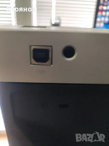 Philips 190B монитор с вградени тонколони, 19 инча, коментар, снимка 4 - Монитори - 47312488