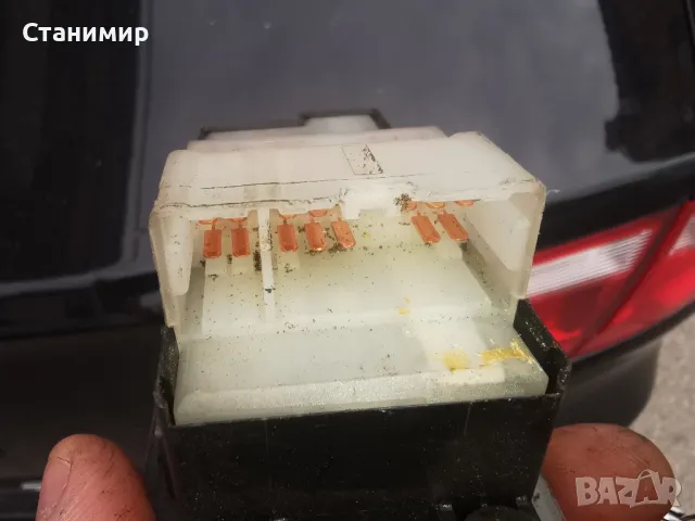 Бутони стъкла Нисан Алмера Тино , снимка 2 - Части - 48781523