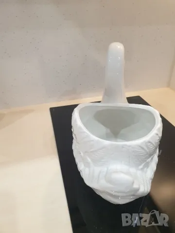 Порцеланова фигура кашпа лебед, снимка 3 - Колекции - 49154347