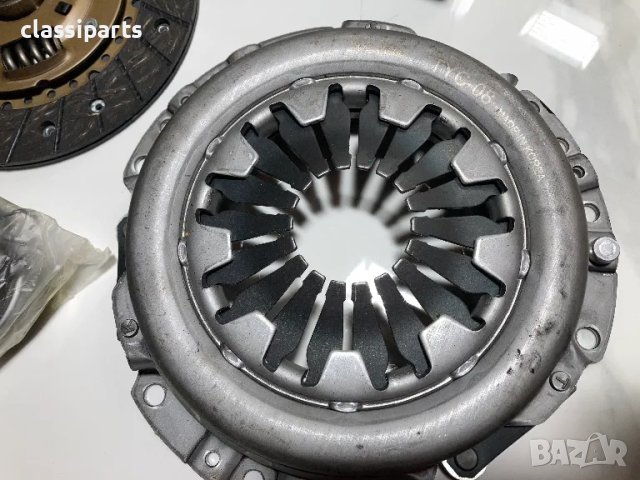 Комплект съединител VALEO за Тойота Старлер / TOYOTA Starlet, снимка 2 - Части - 49812934