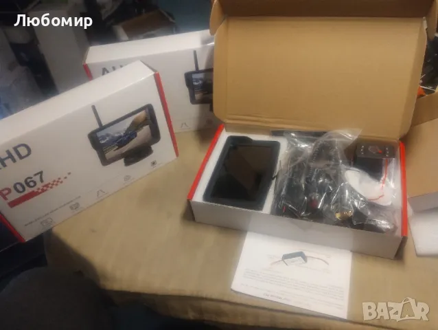 4бр.Безжична камера за заден ход AHD 1080P камера за заден ход с 5-инчов монитор

, снимка 2 - Навигация за кола - 49246154