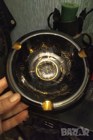 Стар руски  порцеланов пепелник ,кобалт с позлата , снимка 2 - Антикварни и старинни предмети - 43945455