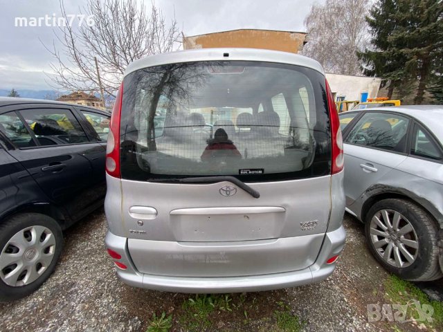 Toyota YarisVerso 1.4D4d 75 коня на части, снимка 4 - Автомобили и джипове - 28614460
