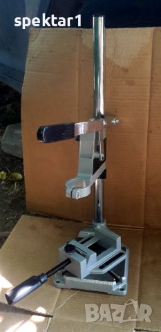 Любителска стойка за ръчна бормашина с менгеме, снимка 1 - Други инструменти - 37565059