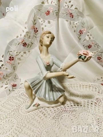порцеланова статуетка , снимка 4 - Статуетки - 53110465