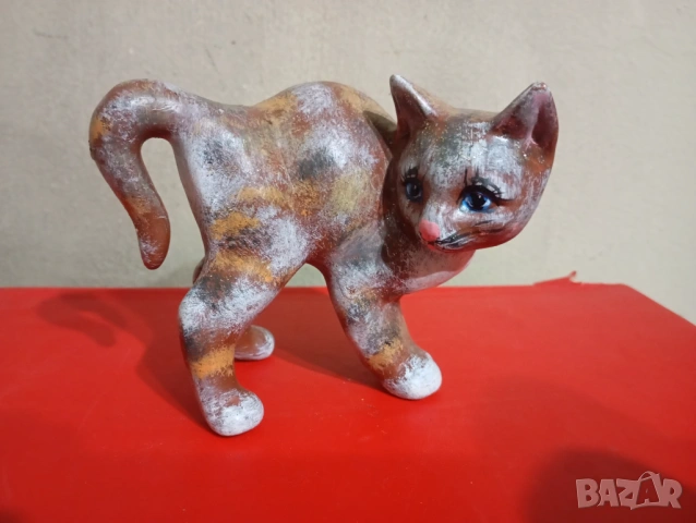 Керамична статуетка коте