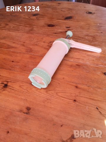 Части за Шприц за сладки Универсал, снимка 5 - Антикварни и старинни предмети - 34634137