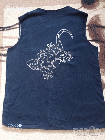 Тъмносин елек с големи джобове, бродерия на варан отпред и отзад, снимка 3 - Елеци - 44130774