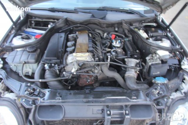 Части за Мерцедес Ц класа комби ( W203 ) Фейслифт Двигател 646 ОМ646 , снимка 6 - Части - 27683272