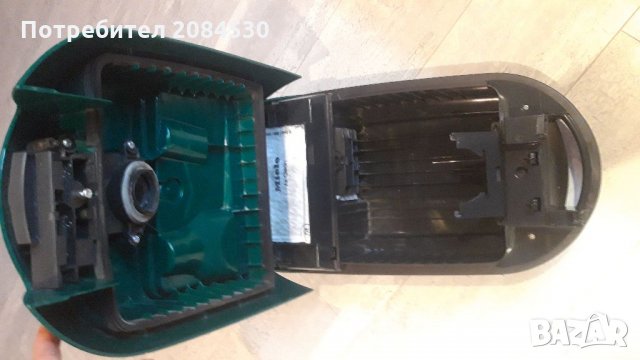 Прахосмукачка MIELE , снимка 8 - Прахосмукачки - 33532731