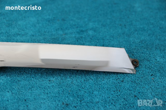 Лайстна заден капак Subaru Impreza хечбек (2008-2012г.) емблема заден капак Субару Импреза, снимка 3 - Части - 40310621