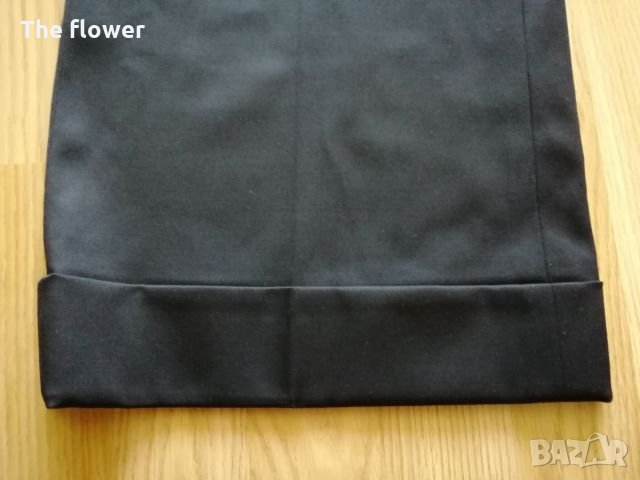 Оригинален панталон VALENTINO , снимка 7 - Панталони - 26853816