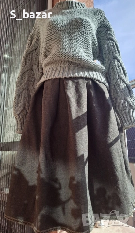 вълнена пола и пуловер
