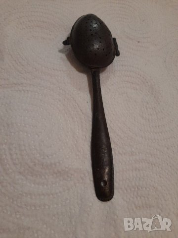 Стара лъжичка-цедка, снимка 6 - Антикварни и старинни предмети - 40702456
