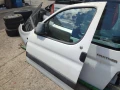 предна лява врата Peugeot partner Citroen Berlingo 96-08г, снимка 2