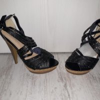 Нови сандали с висок ток, снимка 2 - Дамски обувки на ток - 29069330