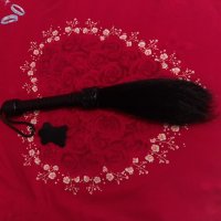 Камшик с естествен косъм от животинска опашка, снимка 1 - Бельо - 36613349