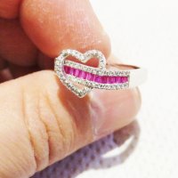 Дамски сребърен пръстен - Нежен красив сребърен пръстен със сърце цялото в камъни - дарете любов, снимка 2 - Пръстени - 32467315