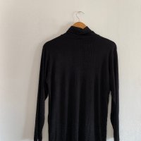 Черна дамска блуза, снимка 1 - Блузи с дълъг ръкав и пуловери - 26995842