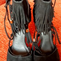 Черни велурени обувки с ресни, снимка 2 - Дамски елегантни обувки - 27663278