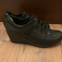 Дамски обувки от естествена кожа на платформа, снимка 1 - Дамски ежедневни обувки - 43399488