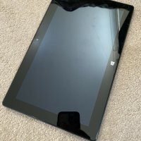 Продавам 10.6" таблет Microsoft Surface RT 32GB Wi-Fi 10.6" Dark Titanium, снимка 2 - Таблети - 32943560