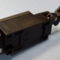 краен изключвател Bernstein 188-A1Z DGKw limit switch 10A, снимка 6 - Резервни части за машини - 35294904