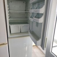Хладилник с фризер , снимка 4 - Хладилници - 44083667