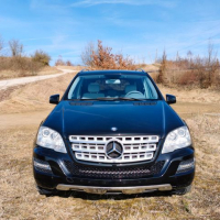 Mercedes-Benz ML 300 CDI 4Matic 7G-TRONIC DPF BlueEFFICIENCY, снимка 2 - Автомобили и джипове - 36577345